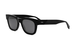 Black (01A)